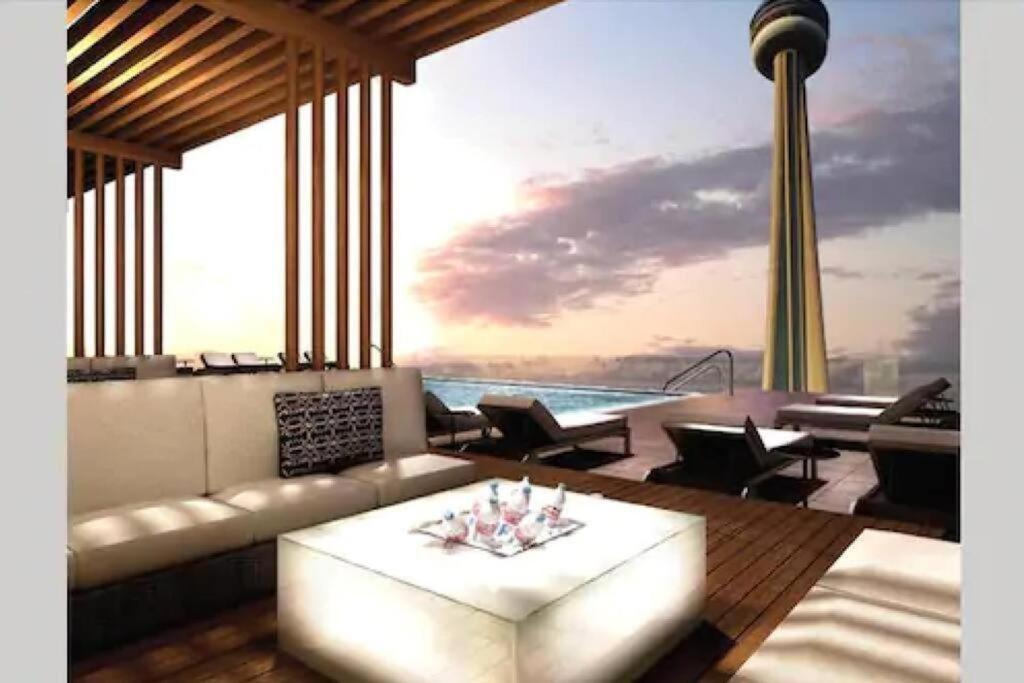 Metropolis Loft - Cn Tower Leilighet Toronto Eksteriør bilde